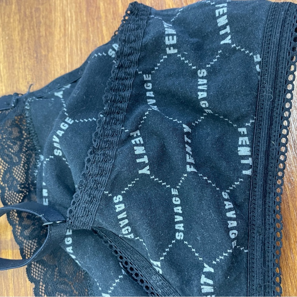 Savage X Fenty Lace-Trim Black Cotton Essentials Bralette 1X Women’s GUC - Picture 5 of 15